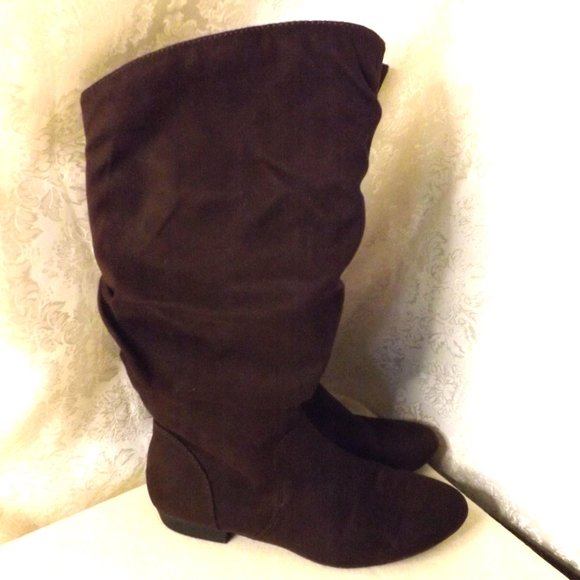 Upper East Side Shoes Upper East Side Boots Womens 95 Poshmark